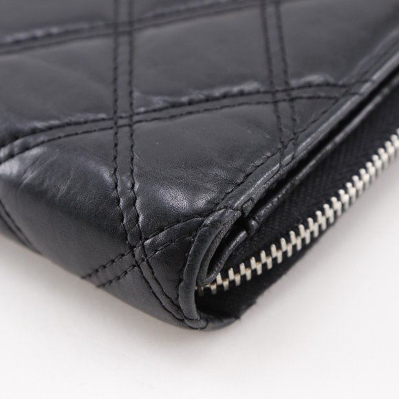 CHANEL Authentic Black Lambskin Leather Wallet